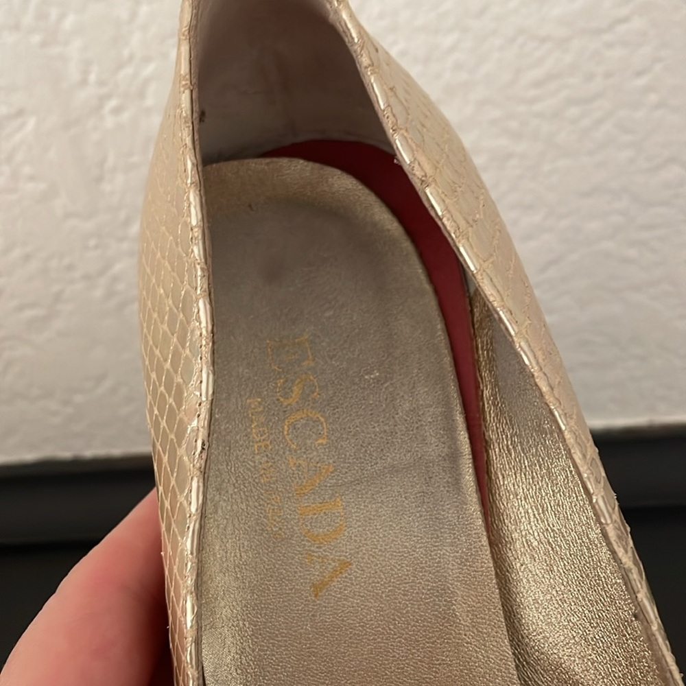 ESCADA vintage kitten heels pearl gold pointy US 7,5 fit best 7 made in Italy - Picture 7 of 11